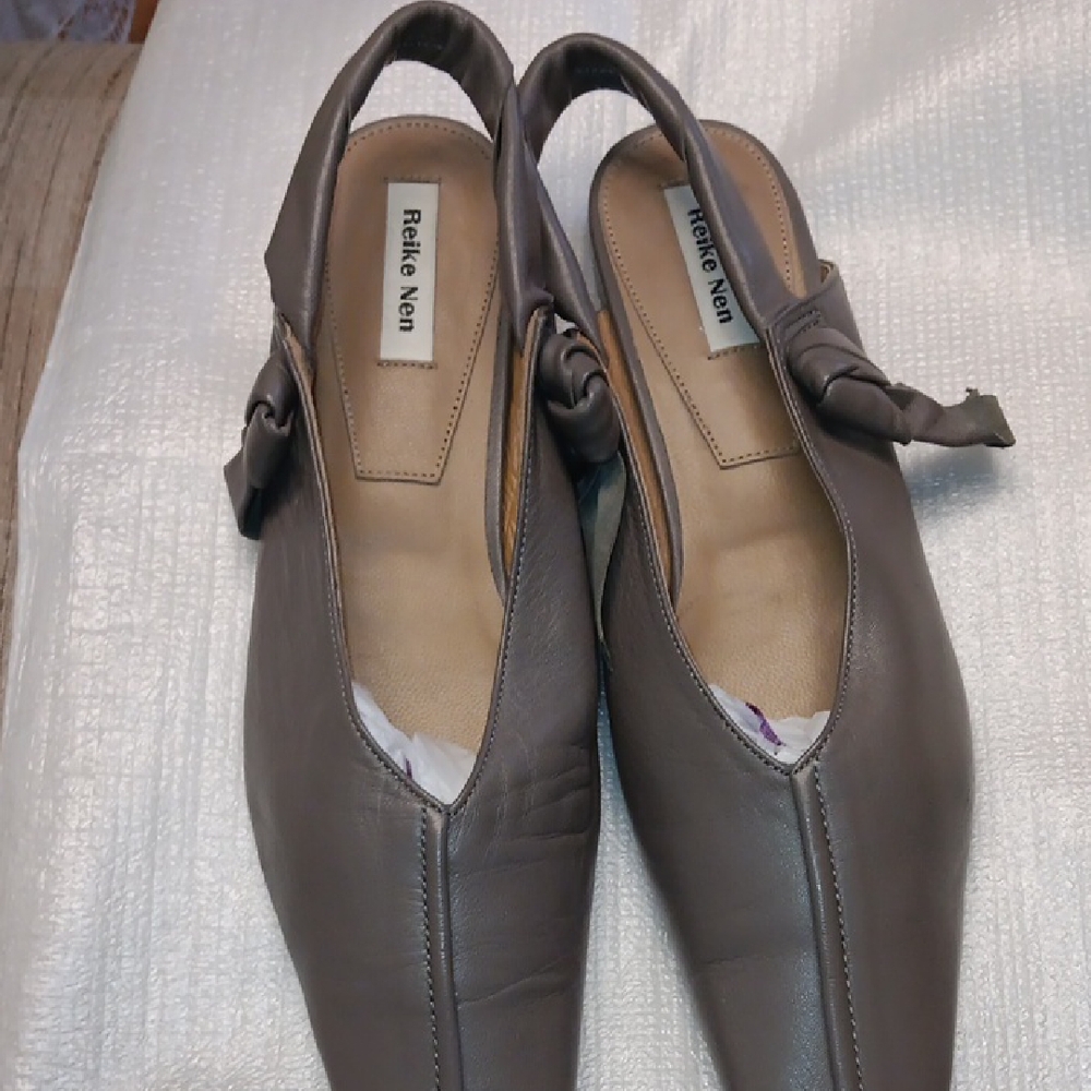 Reike Nen Women's Gray Slingback Shoes